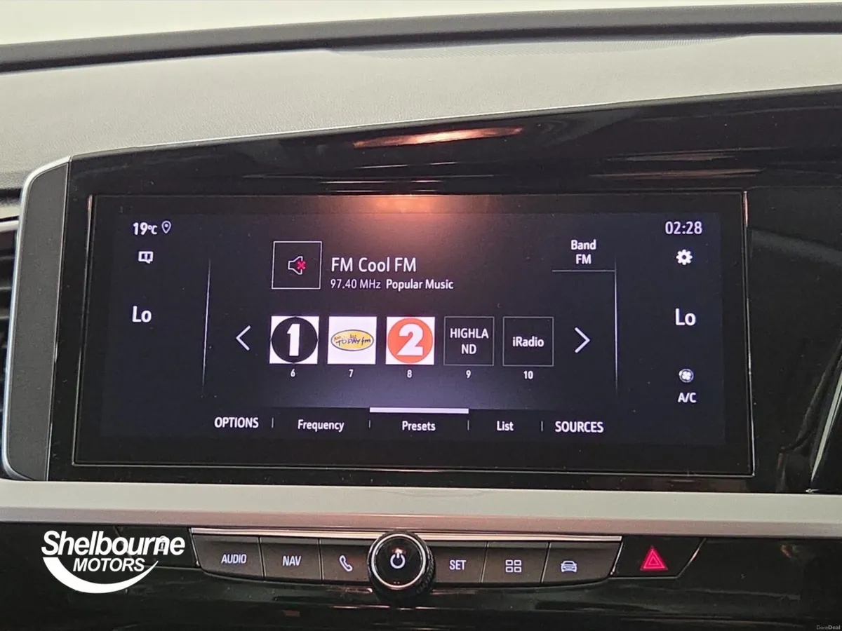 Vauxhall Grandland 1.5 Turbo D Ultimate 5dr Auto - Image 5