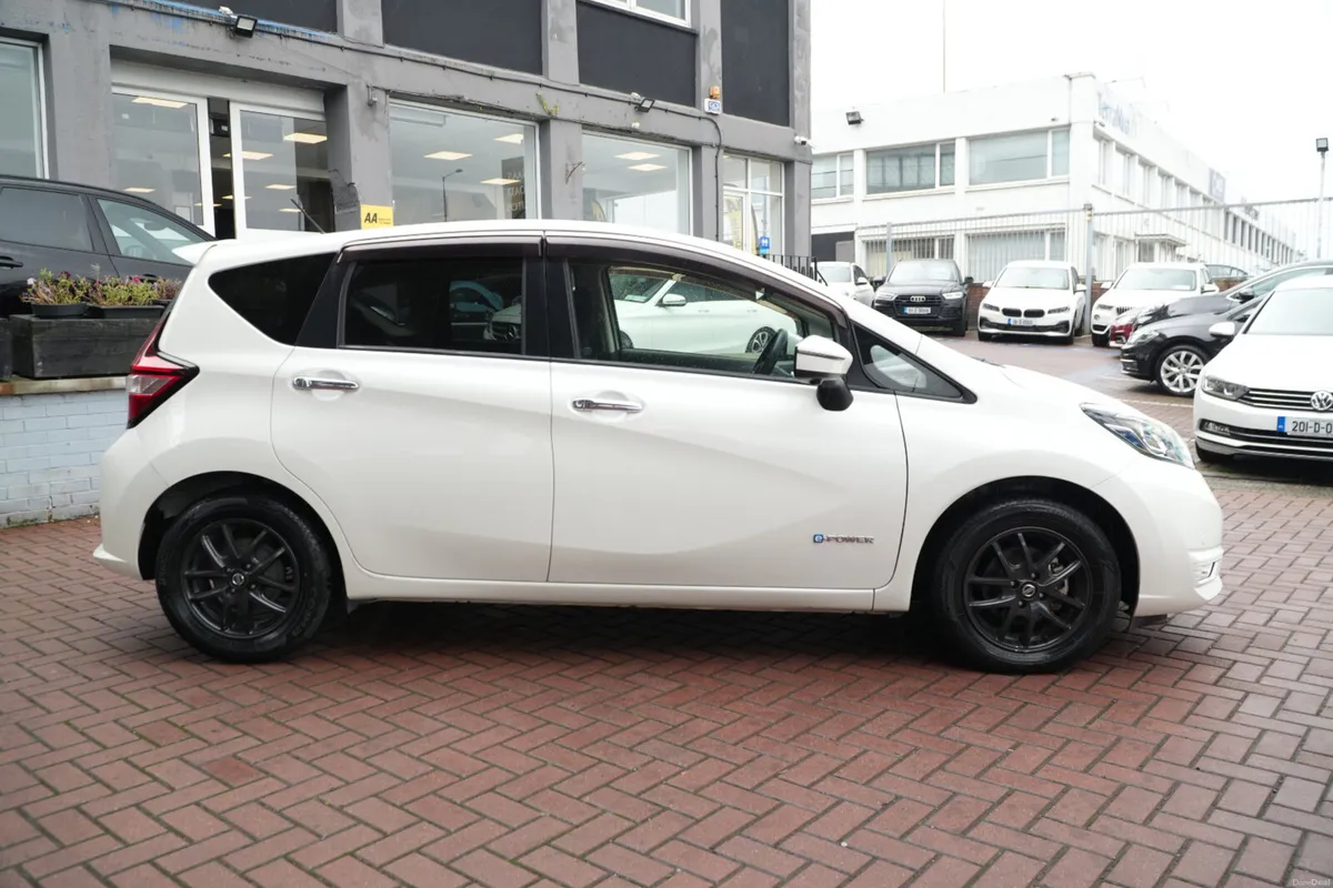 2018 NISSAN NOTE 1.2 L PETROL HYBRID 5DR HATCHBACK - Image 3