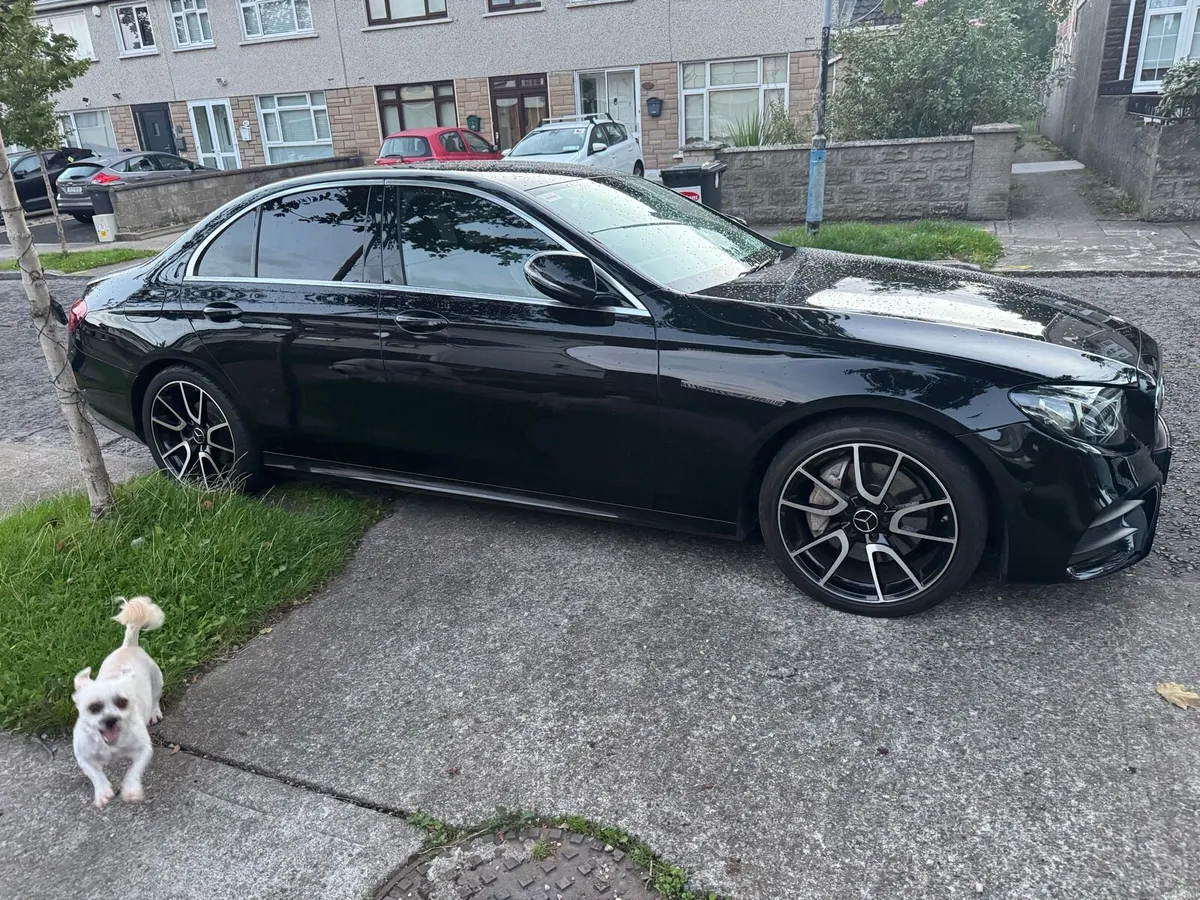 AMG E 220D - Image 2