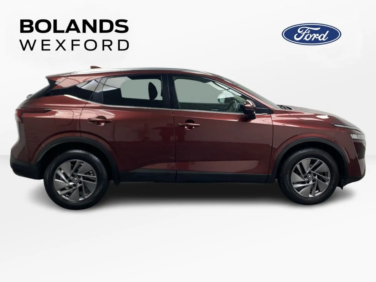 Nissan Qashqai 1.3 PET MILD HYBRID SV - Image 4