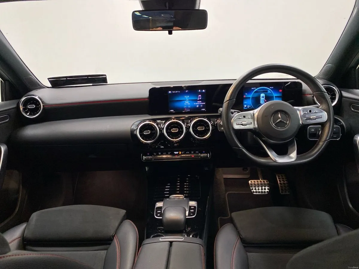 Mercedes-Benz A-Class A 180 Auto AMG Light & Night - Image 2