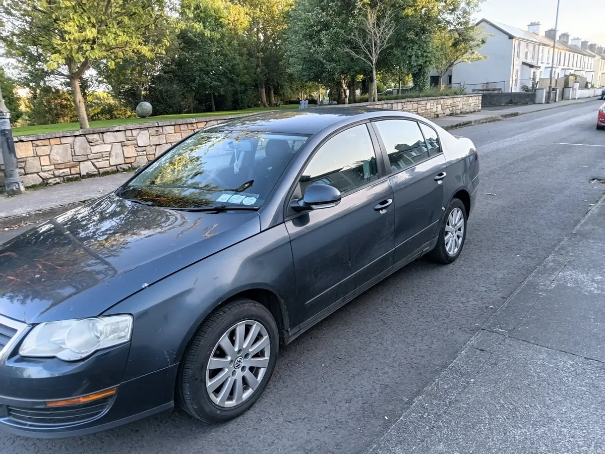 2008 Volkswagen Passat 1.9 TDI - Image 2