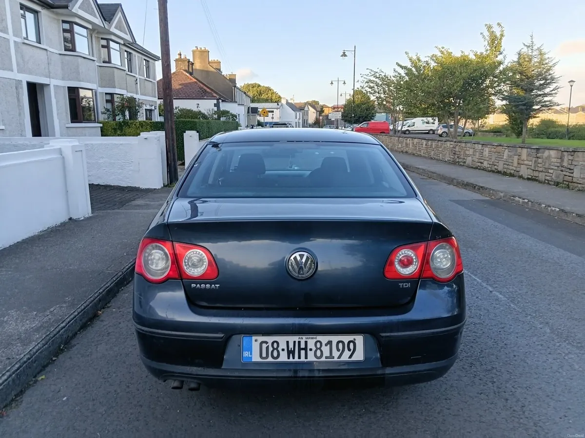 2008 Volkswagen Passat 1.9 TDI - Image 4