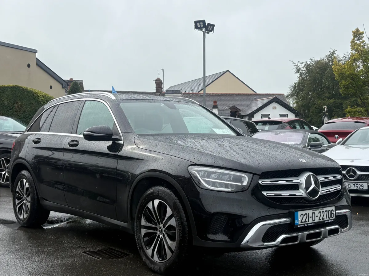 2022 Mercedes-Benz GLC 220D - Image 3