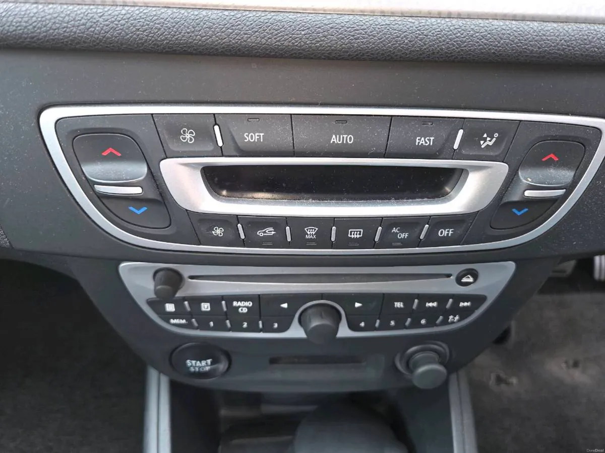 Car - Image 2