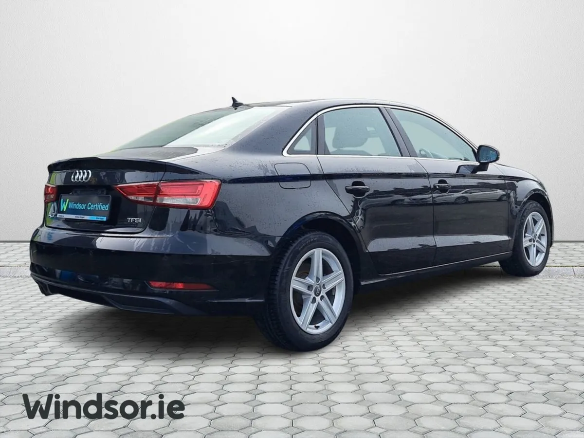 Audi A3 TFSI AUTOMATIC - Image 2