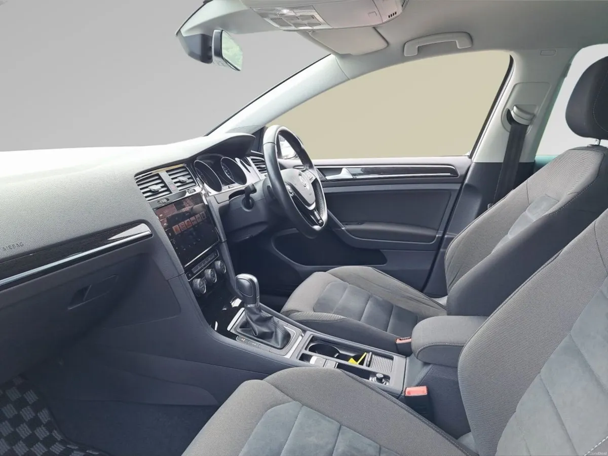 Volkswagen Golf TSI HIGLINE AUTO - Image 4