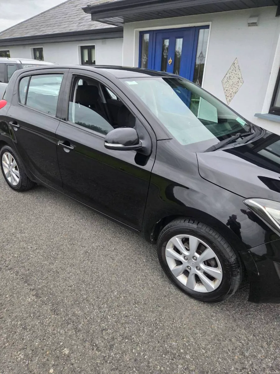 2014 hyundai i20 - Image 3