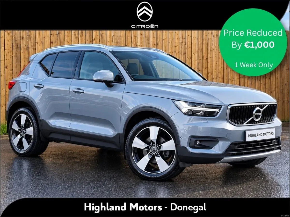 Volvo XC40 D4 AWD AUTO MOMENTUM PRO - Image 1