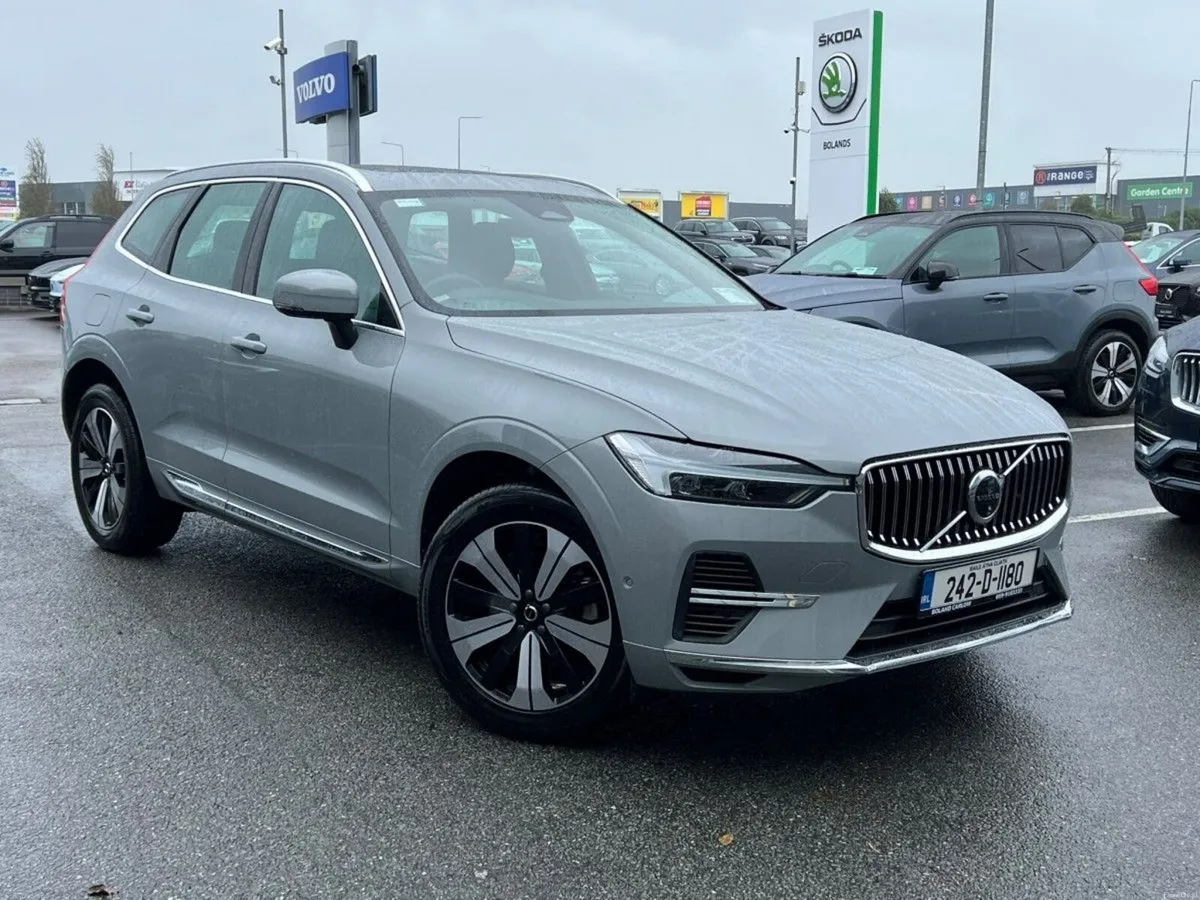 Volvo XC60 T6 AWD PHEV Plus Bright - Image 1