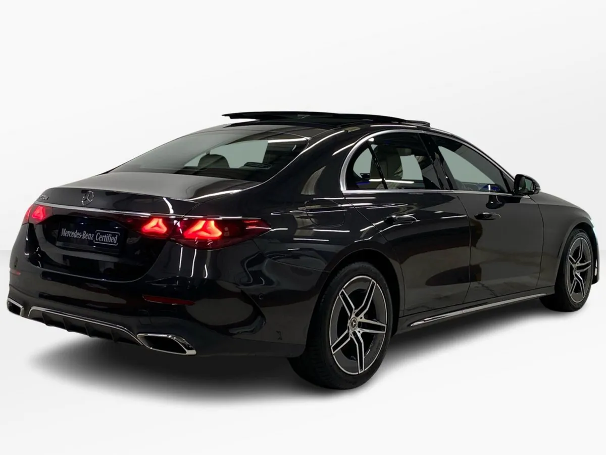 Mercedes-Benz E-Class E 220 d AMG Line Plus ** Pan - Image 3