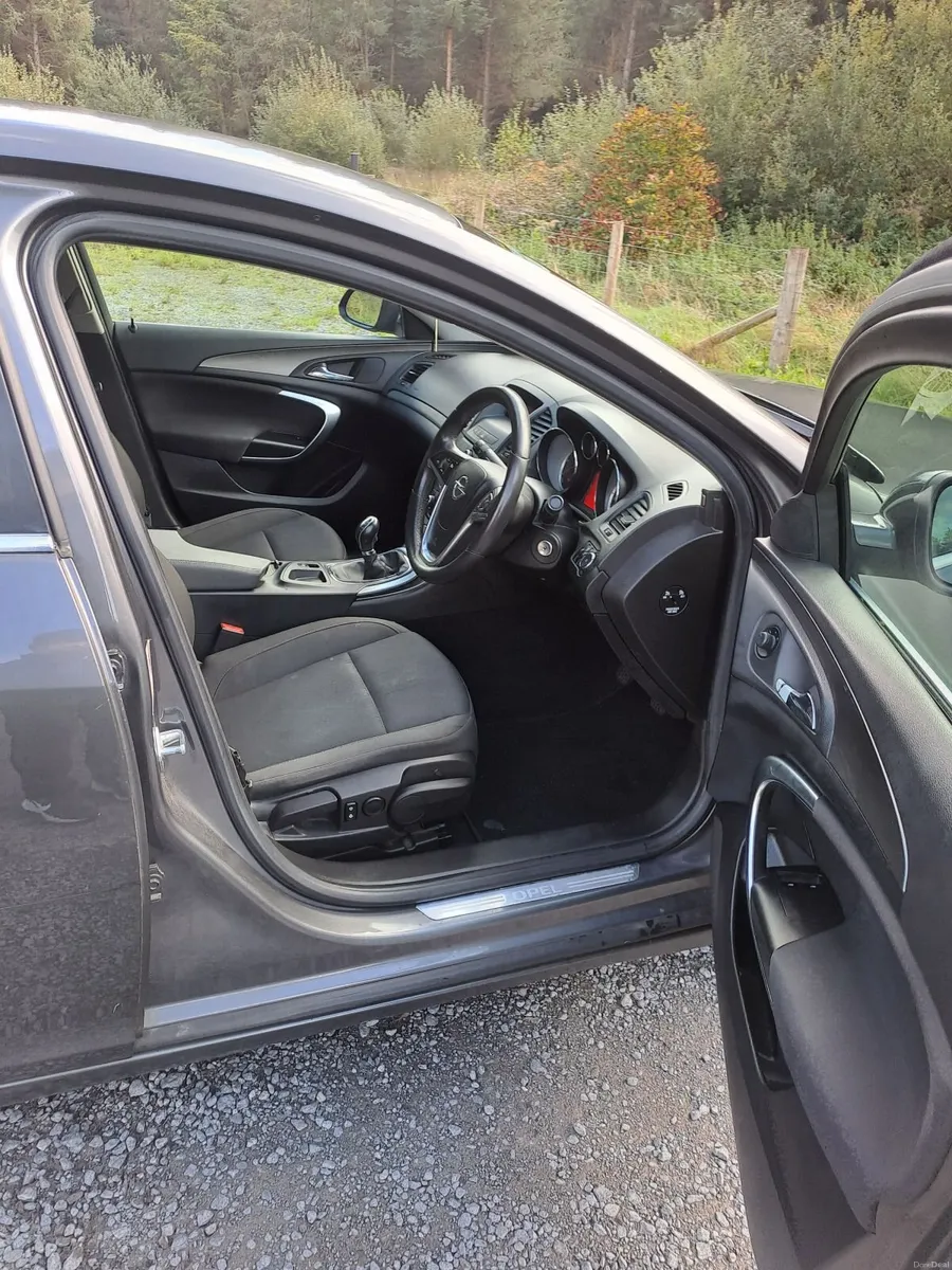 2010 Opel Insignia 2L Long NCT and Tax - Image 5