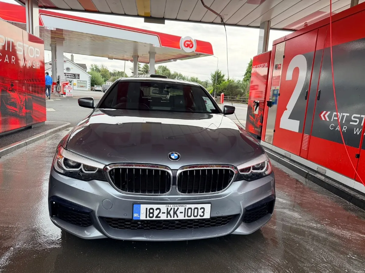 BMW 5-Series 2018 - Image 4