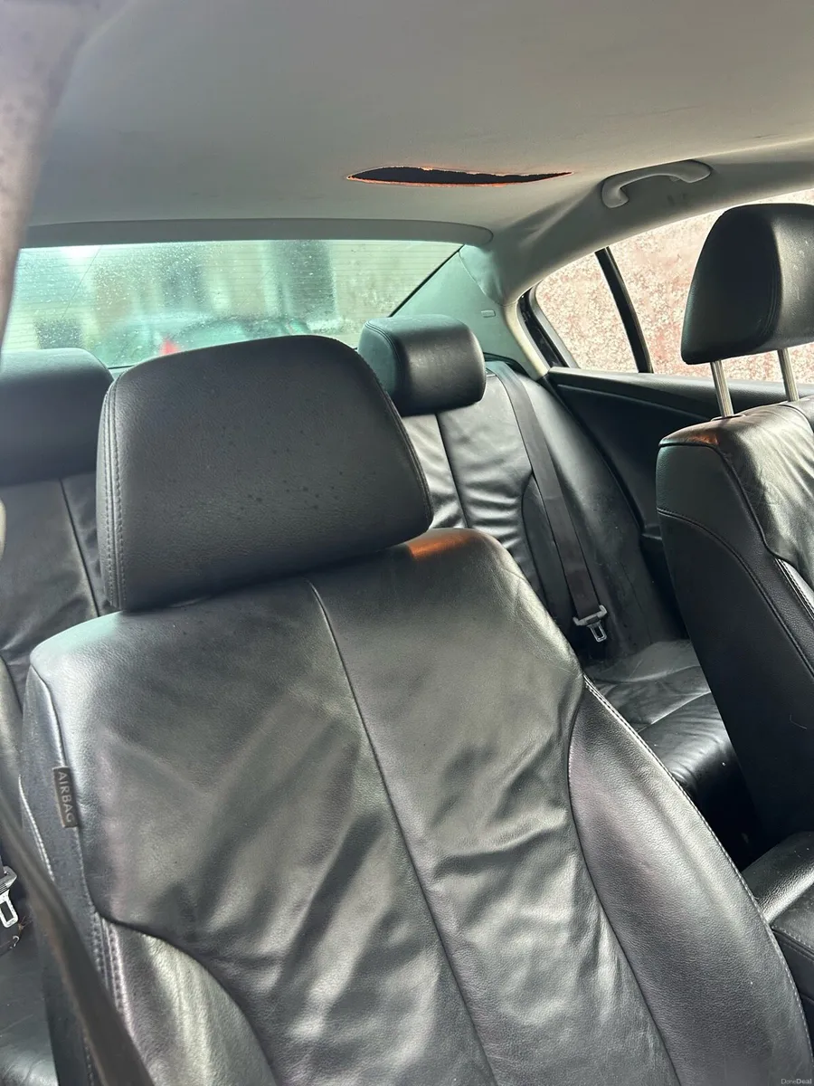 Volkswagen Passat 2.0 TDI - Image 6