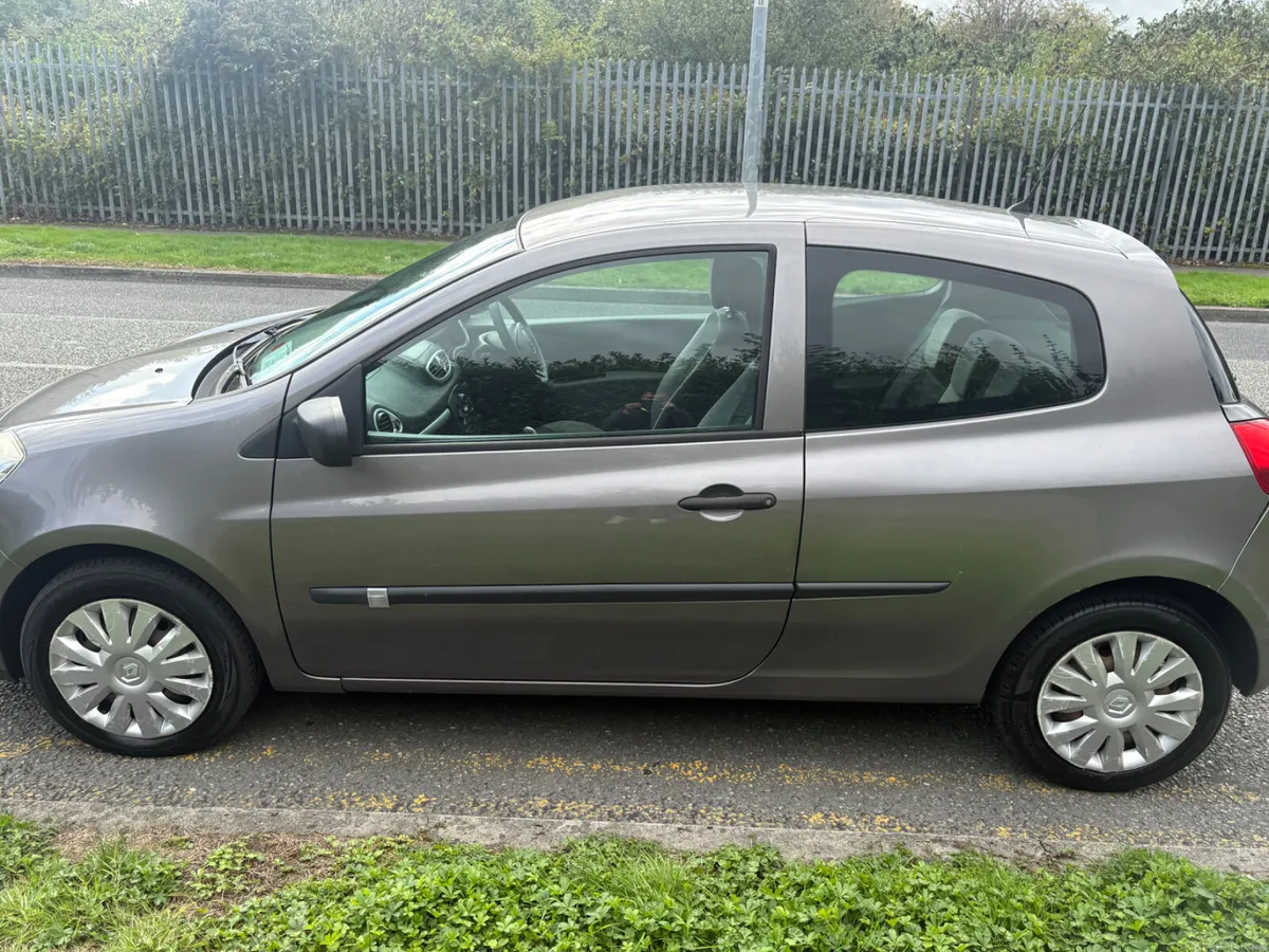 Renault Clio tax and tested - Image 4