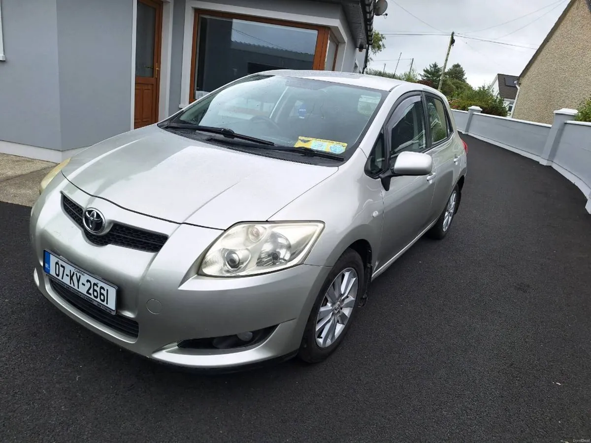 Car - Image 3