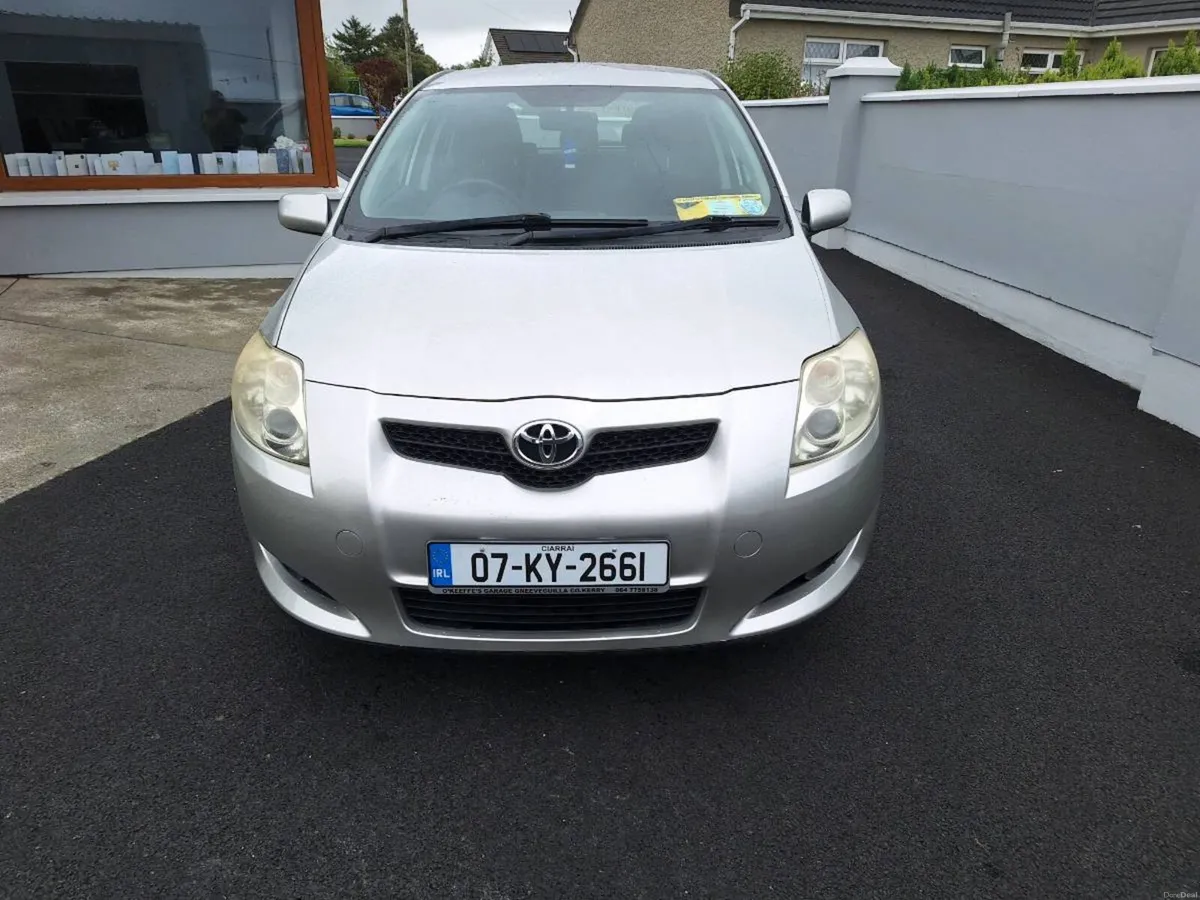 Car - Image 2