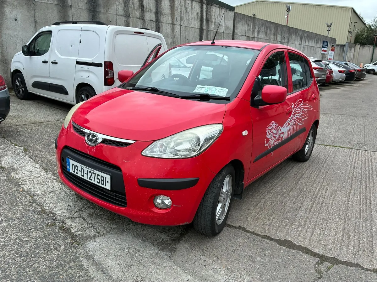 Hyundai i10 2009 1.2petrol - Image 1