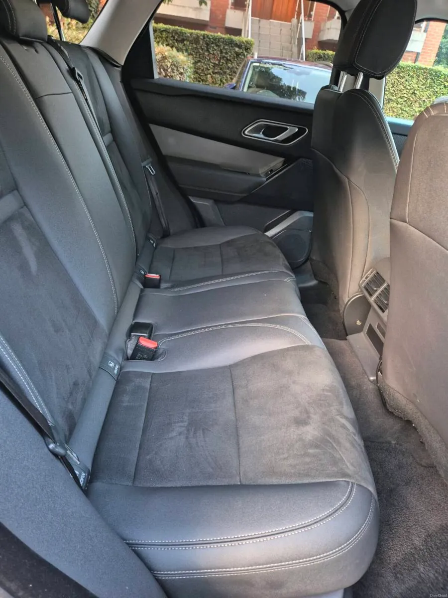 2020 Range Rover Velar 2.0 Diesel 4x4 - Image 3