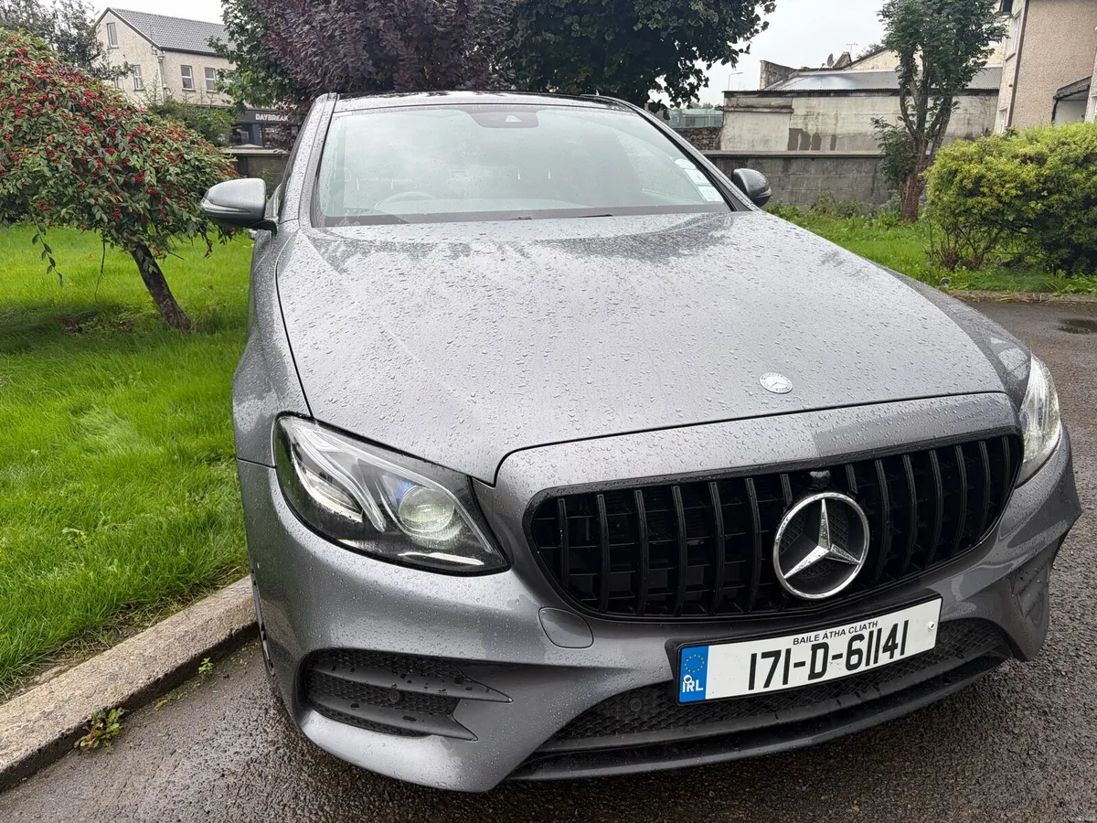 Mercedes E 350 AMG 2017 - Image 3
