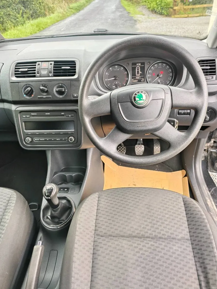 Skoda fabia - Image 6