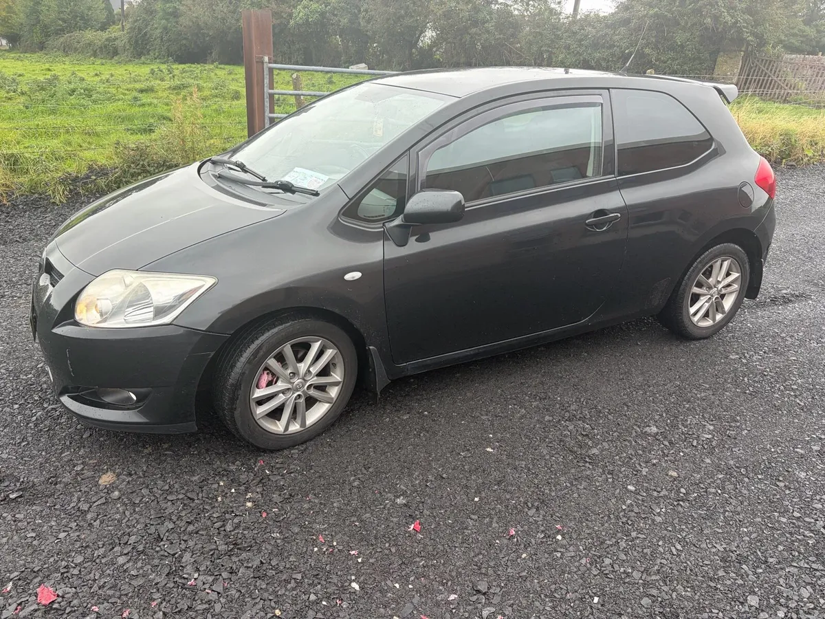 2009 Toyota Auris 1.4 D4D , 3 door , TR. - Image 3
