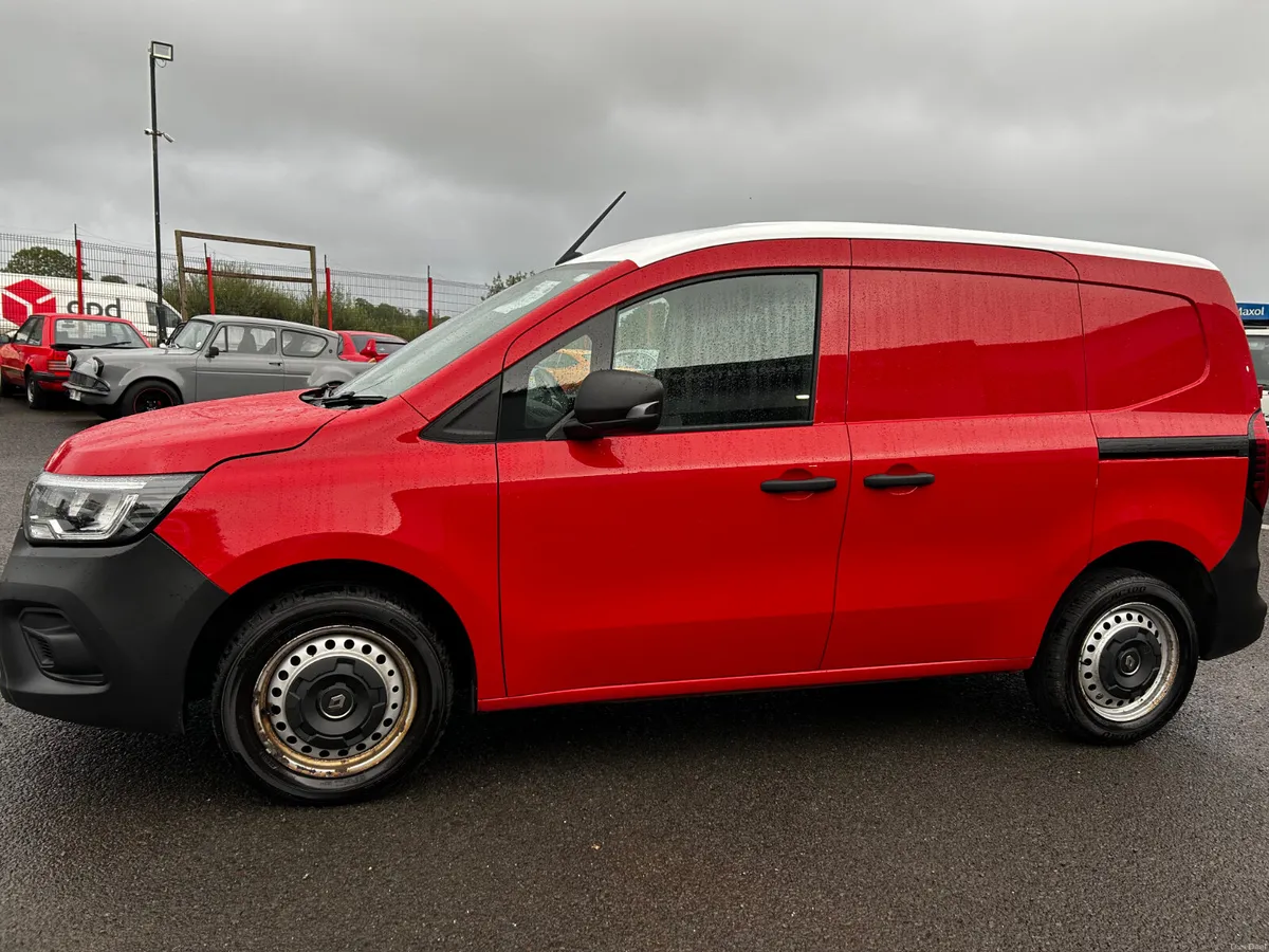 Renault Kangoo 2023 - Image 3