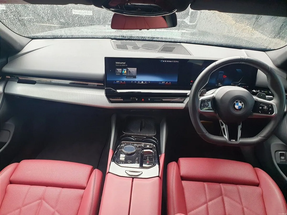BMW 5-Series 520i M Sport Saloon - Image 4