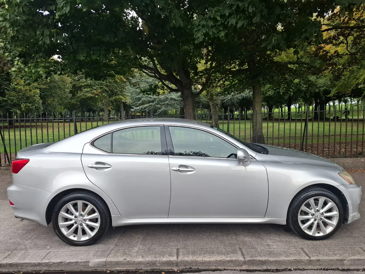 2010 LEXUS IS220D NEW NCT - Image 4