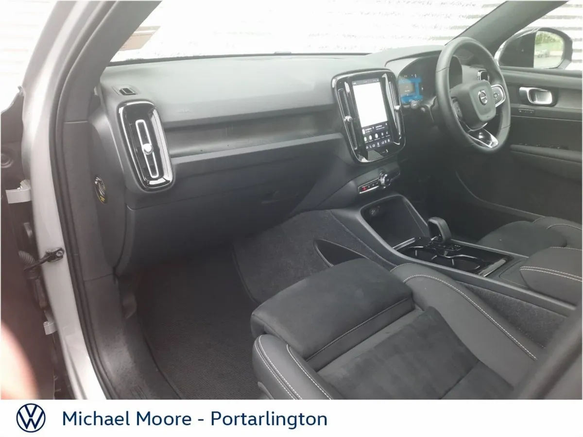 Volvo XC40 BEV Recharge 238hp RWD Plus - Image 4
