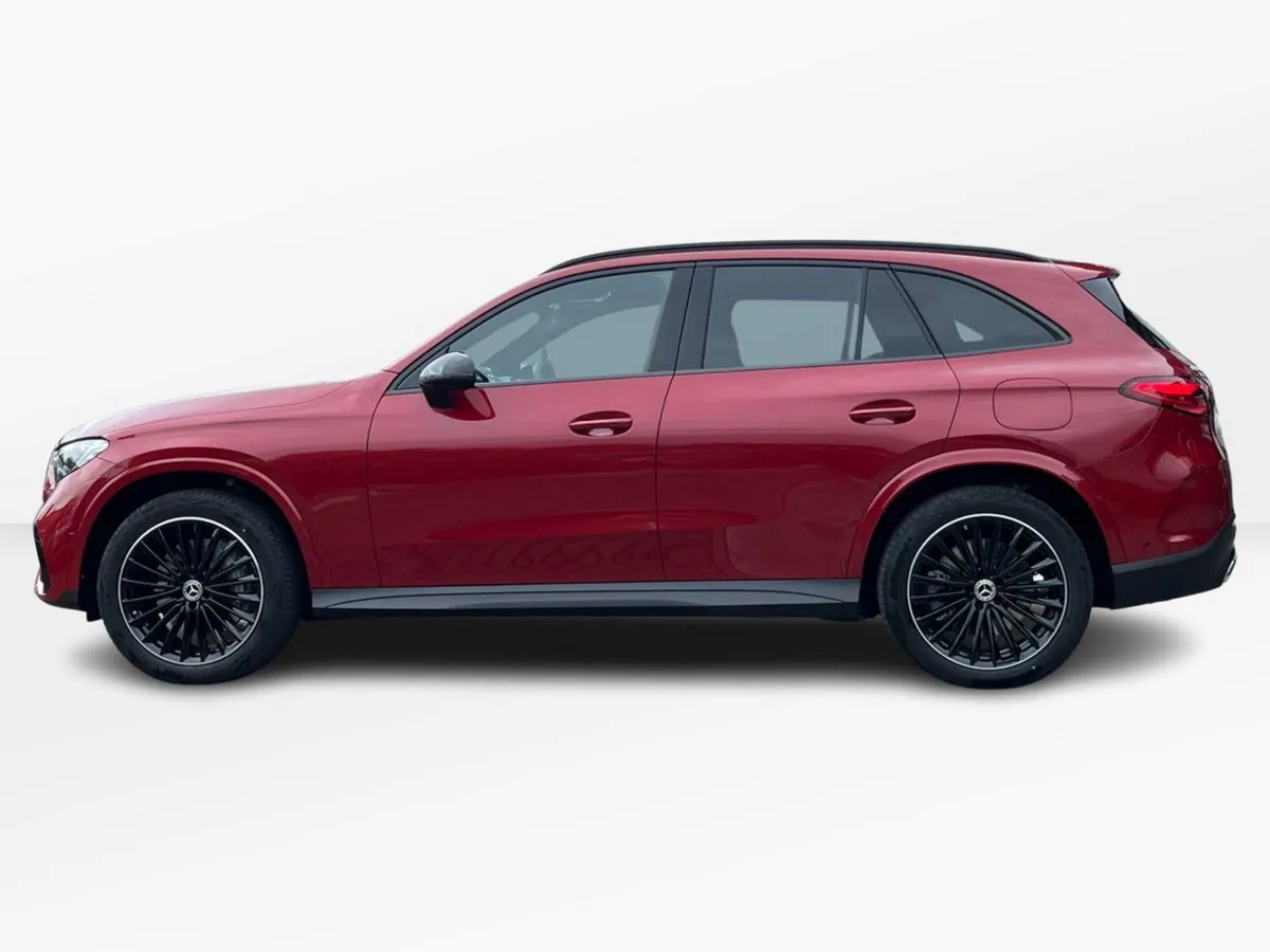 Mercedes-Benz GLC 300E AMG Line Plus 4MATIC SUV  * - Image 5