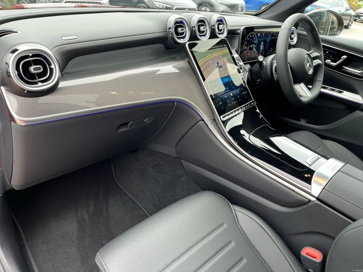 Mercedes-Benz GLC 300E AMG Line Plus 4MATIC SUV  * - Image 6