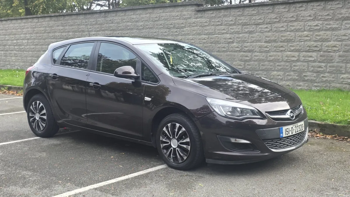 2015 Opel Astra - Image 3