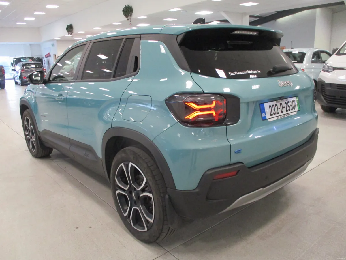 Jeep Avenger ALTITUDE EV 54KWH  2023 - Image 5