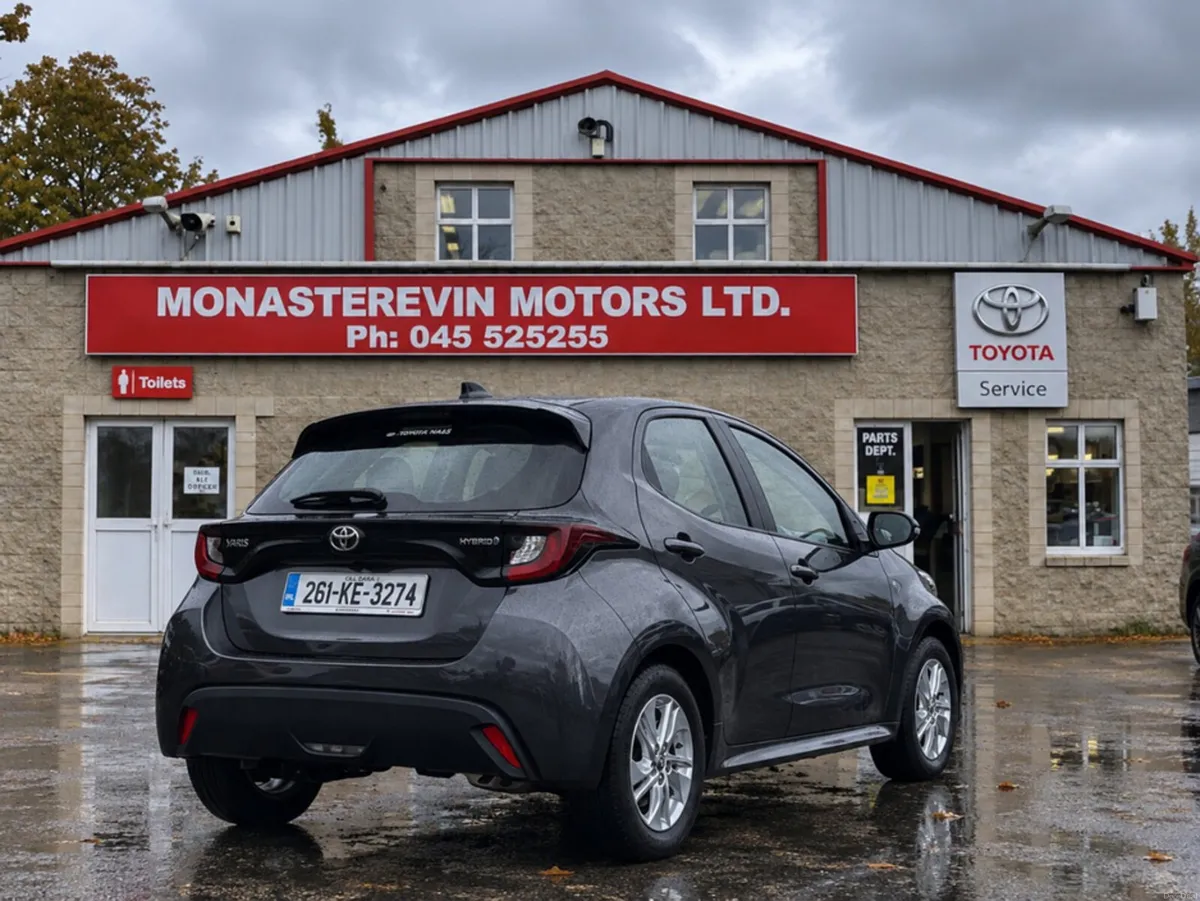 Toyota Yaris *ORIGINAL IRISH CAR*   HEV LUNA 4DR A - Image 2
