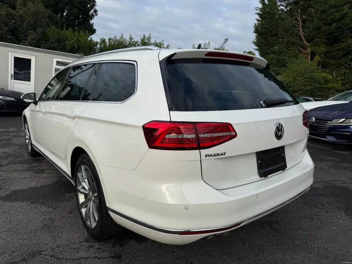 Volkswagen Passat 181 // PAN ROOF // TOP SPEC - Image 5
