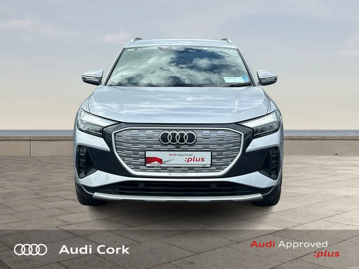 Audi Q4 e-tron 45 SPORT WITH FULL LEATHER & PRIVAC - Image 2