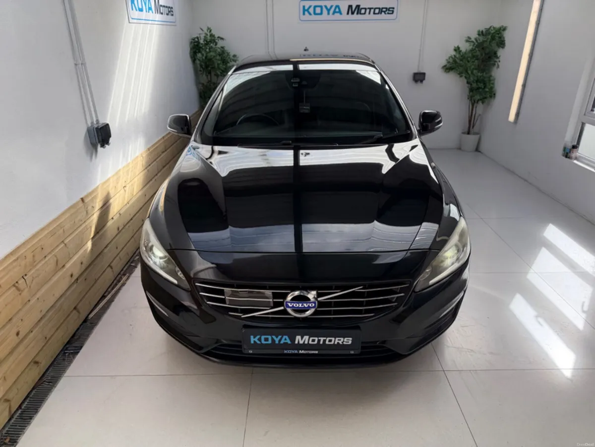 Volvo V60 2.0 D4 DYNAMIC PLUS 190 BHP DIESEL AUTOM - Image 6