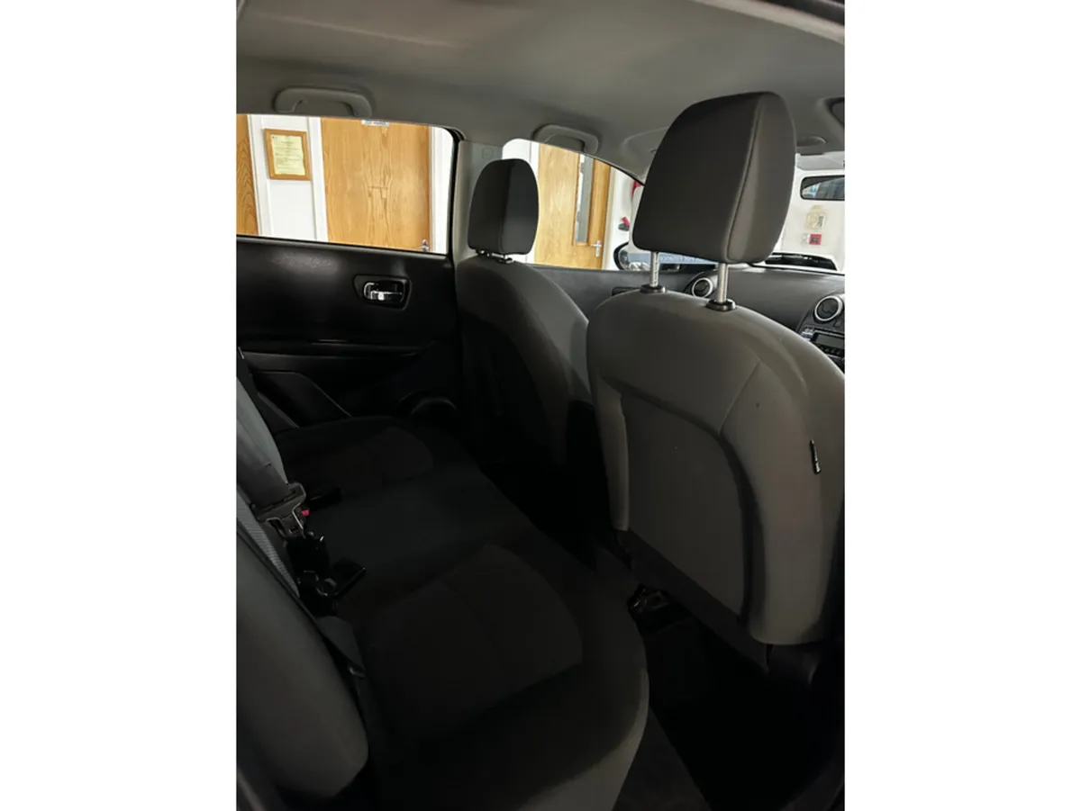 Nissan Qashqai 1.5 XE 4DR - Image 6
