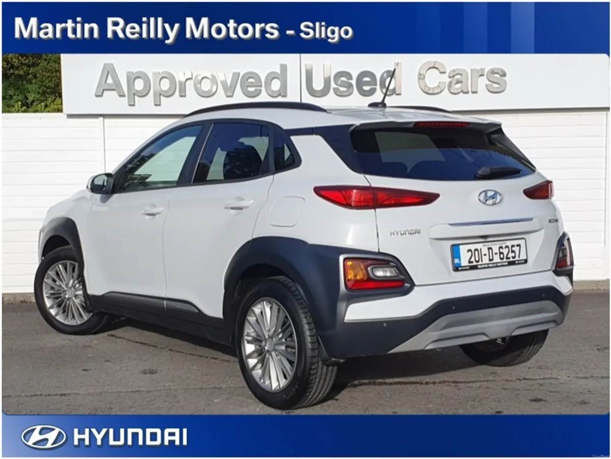 Hyundai KONA Executive Plus - Image 3
