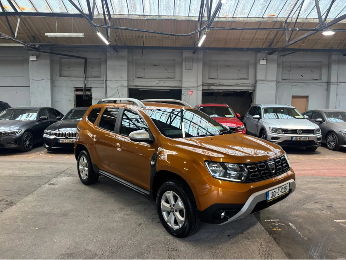 Dacia Duster COMFORT BLUE DCI 115 MY 4DR - Image 1