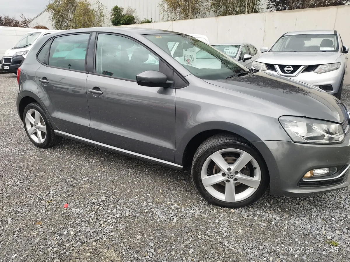 2015 Volkswagen Polo 1.0 comfortline - Image 2