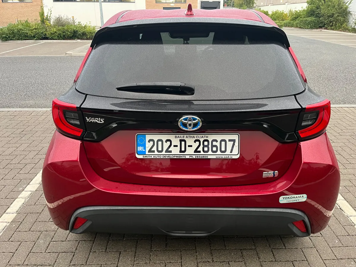 Toyota Yaris 2020 1.5 PETROL HYBRID VERY HIGH SPEC - Image 6