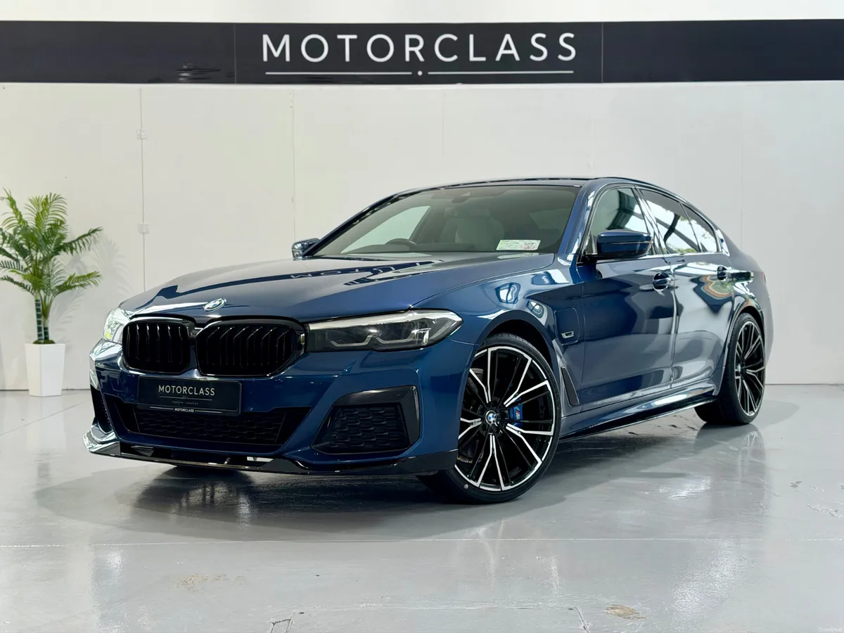 2022 BMW 5-Series 530E M Sport LCI Plug In Hybrid - Image 3