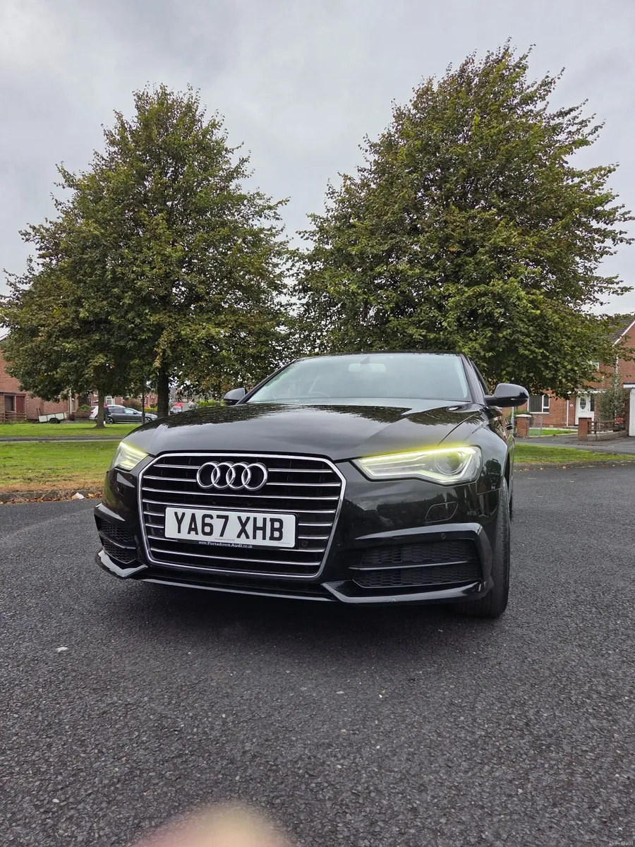Audi A6 2018 2l tdi se exe ultra black auto - Image 4