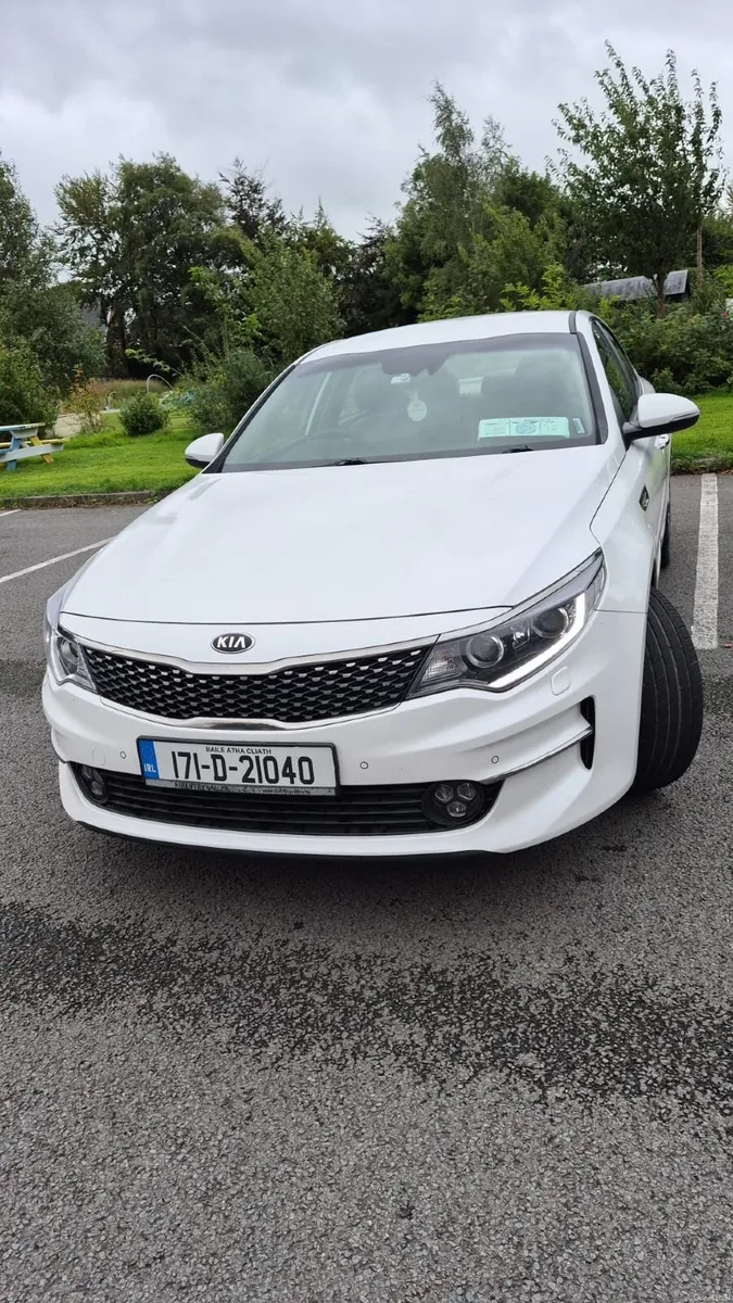 Kia Optima 2017.Very Good condition.Priced to sell - Image 3