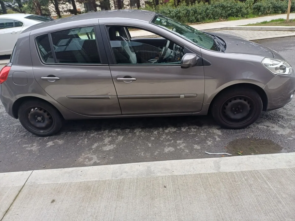 Renault Clio 2013 - Image 6