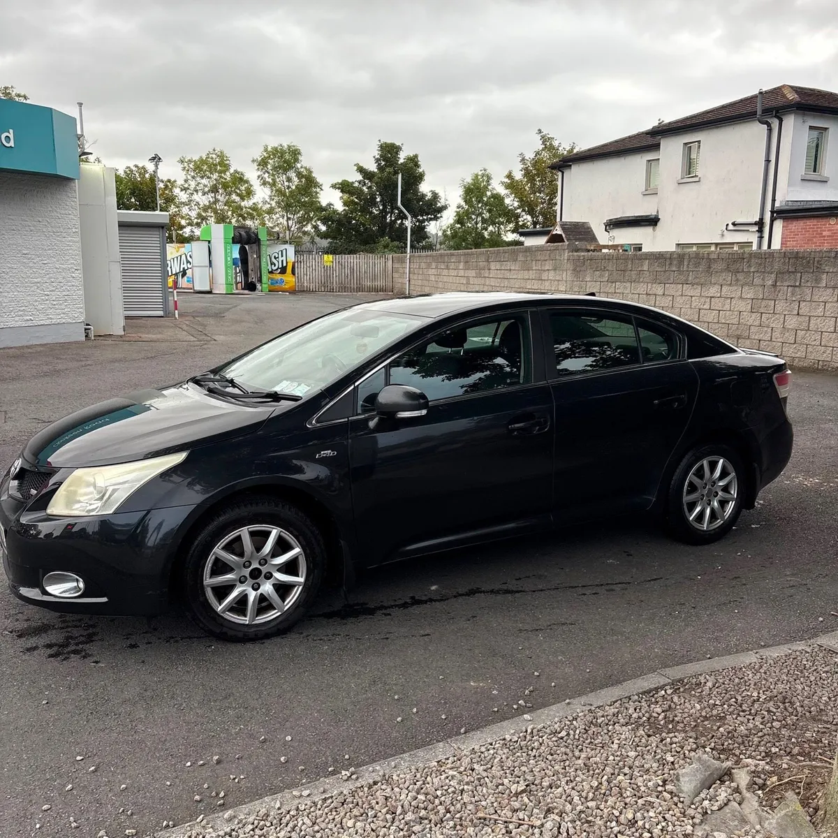 TOYOTA AVENSIS, BRAND NEW NCT 03/27 - Image 4