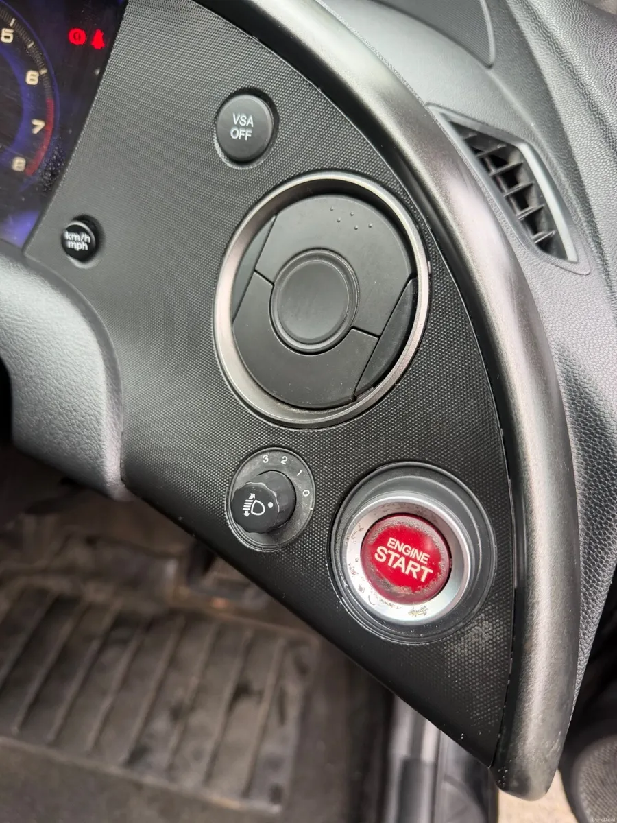 2012 Honda civic  1.3 petrol Manual Brand new NCT - Image 4