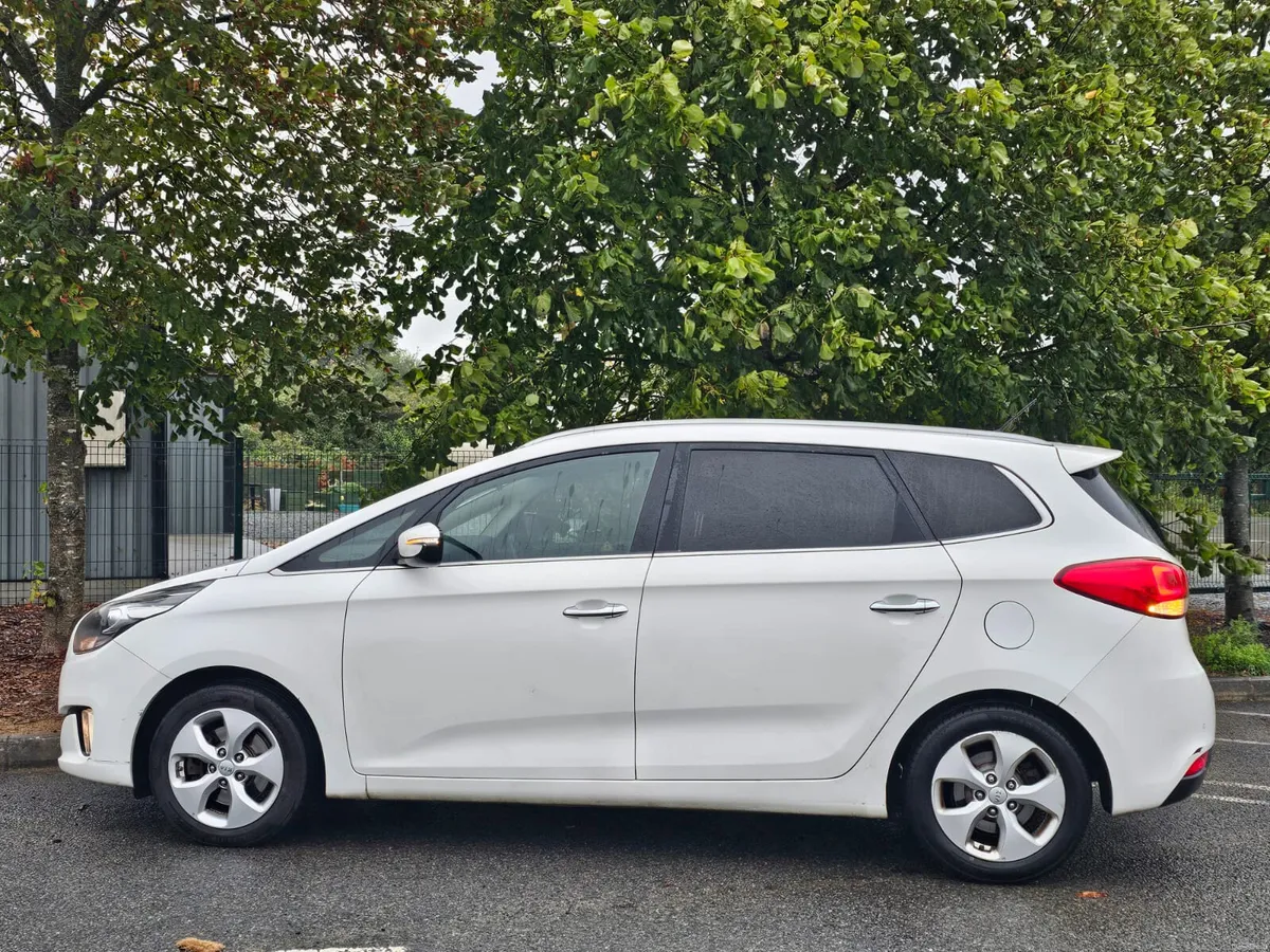 2015 KIA CARENS diesel 7 SEATS bargain €3,650 - Image 4